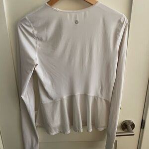 Lululemon long sleeve shirt
